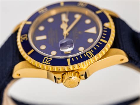 Rolex lapis lazuli submariner